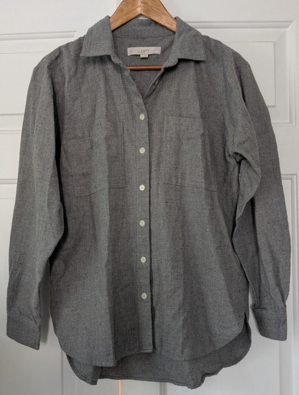 Loft Grey Multicolor Fleck Button Up Shirt